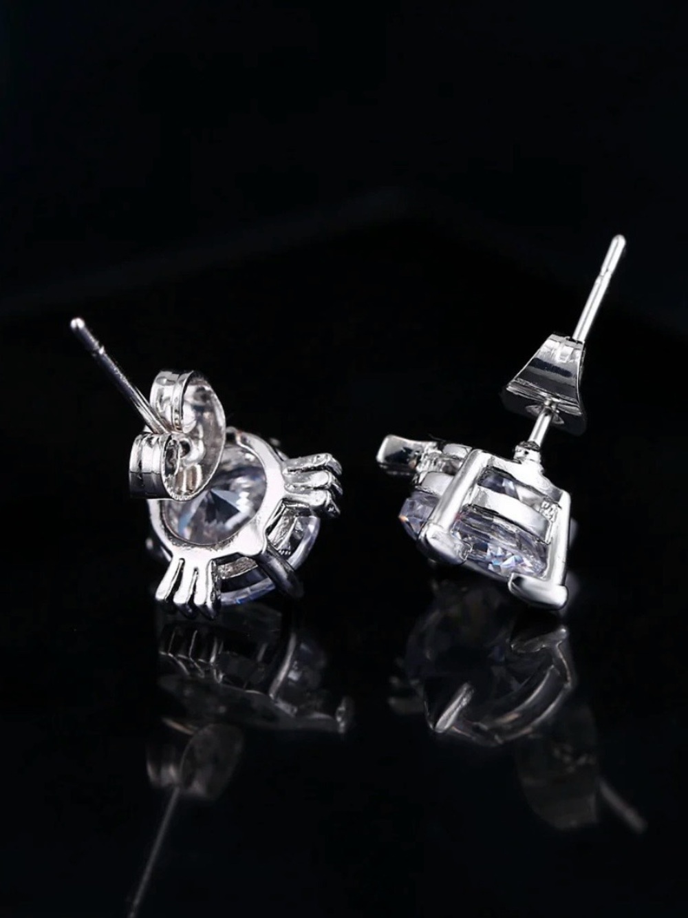 Sterling Silver Shiny 925 Kitty Cat Sparkling CZ Stud Earrings Brand New - Picture 5 of 15